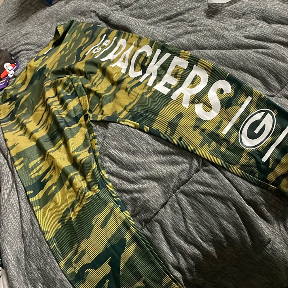 NFL Green Bay Packers Camouflage Leggings - Green and Yellow